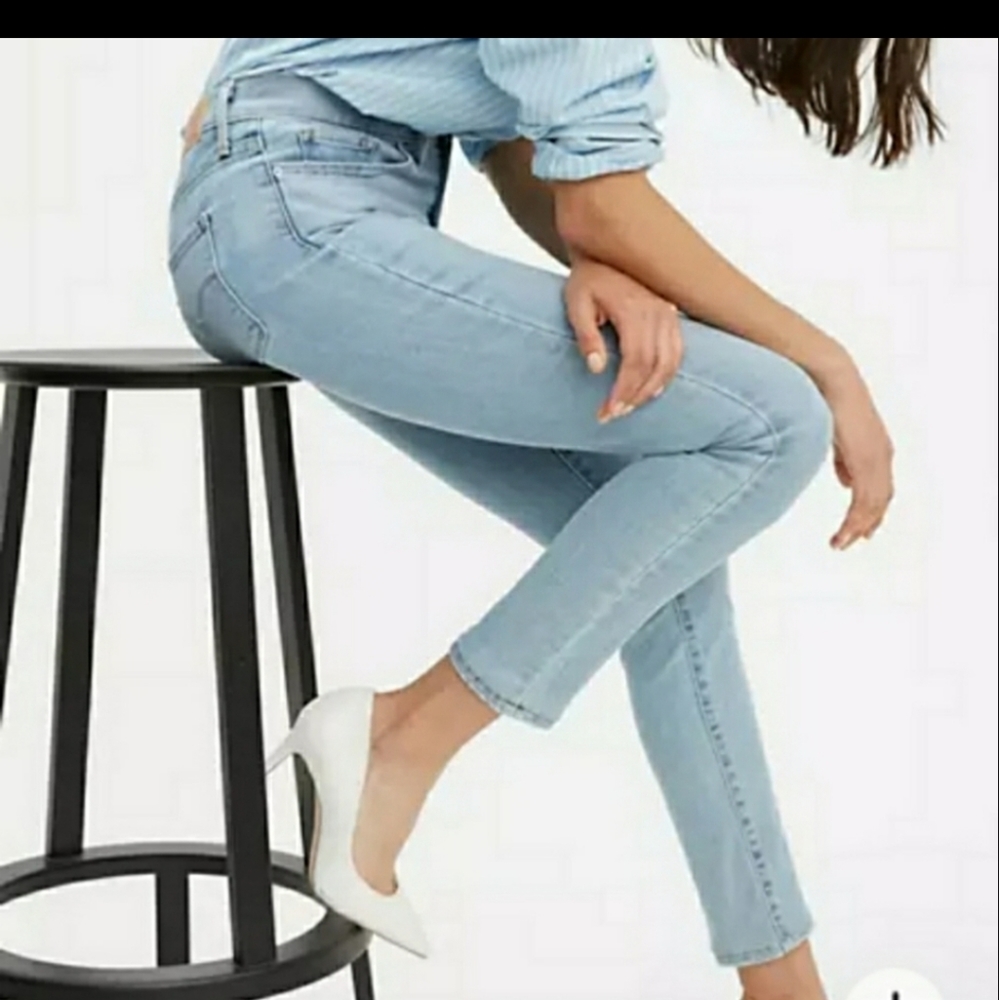Levi's 311 shaping skinny jeans 31x30